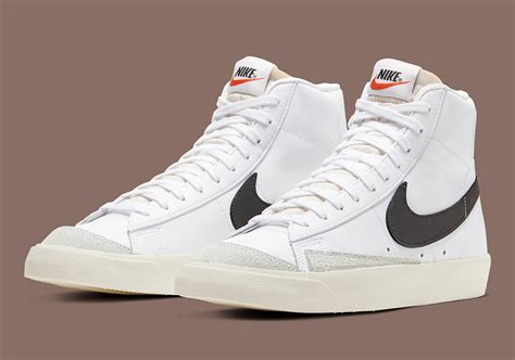 nike mid blazer 77 damen|Nike Blazer Mid 77 brown.